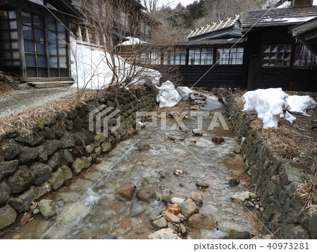 In Cherry hot springs which is the most popular of Dantotsu in hot-spring resort, it is known as an inn that it is hard for Japan to make the reservation. 40973281