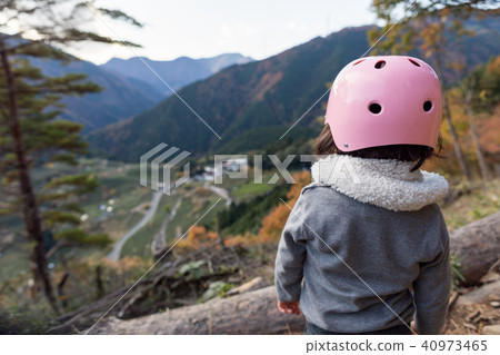 Children playing behind Children playing behind 40973465