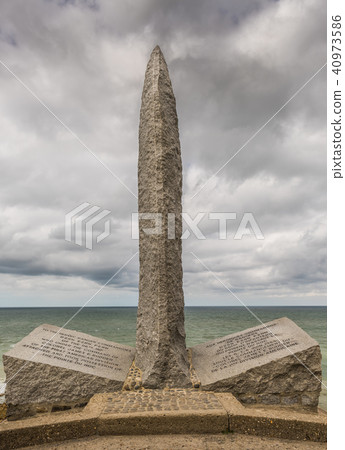 Pointe du Hoc Ranger Monument 40973586
