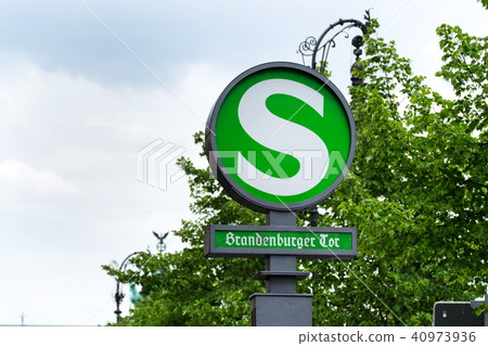 S-Bahn Brandenburger Tor sign, Berlin, Germany S-Bahn Brandenburger Tor sign, Berlin, Germany 40973936