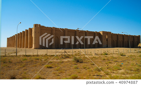Al-Ukhaidir Fortress Ukhaider near Karbala Iraq Al-Ukhaidir Fortress Ukhaider near Karbala Iraq 40974887