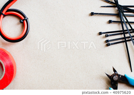 Tools and components for electrical wiring,  40975620