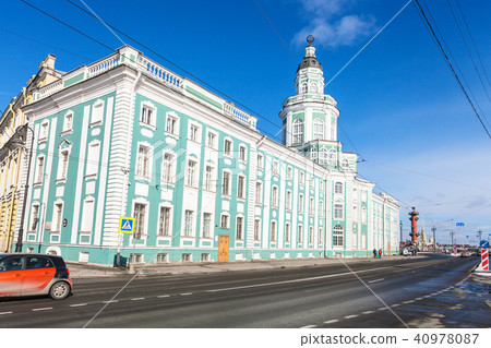 Universitetskaya Embankment with Kunstkamera 40978087