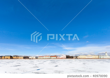 blue sky over Universitetskaya Embankment 40978090
