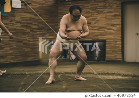 sumo, sumo wrestling, training 40978554