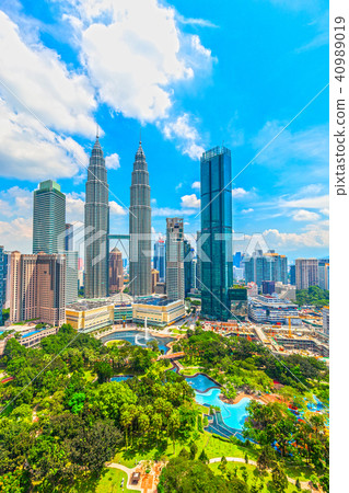 The streets of Kuala Lumpur, Malaysia 40989019