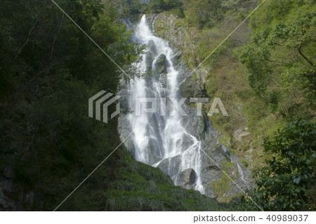 關馬瀑布 40989037