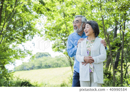 Senior women couple active senior 40990584