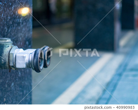 fire hydrant fire hydrant 40990983