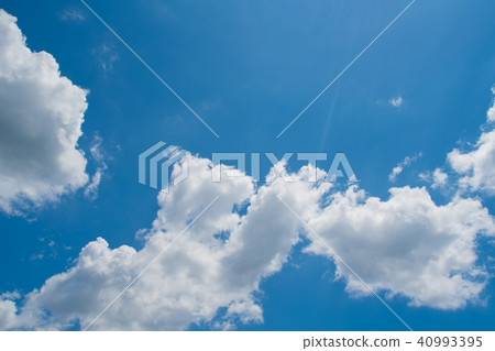 五月的天空和雲彩（3：2） 40993395