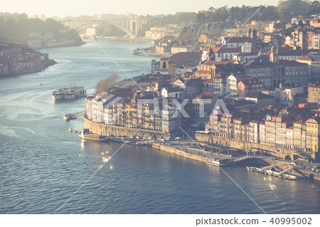 Panorama View on Porto, Duoro River, Ribeira Distr 40995002