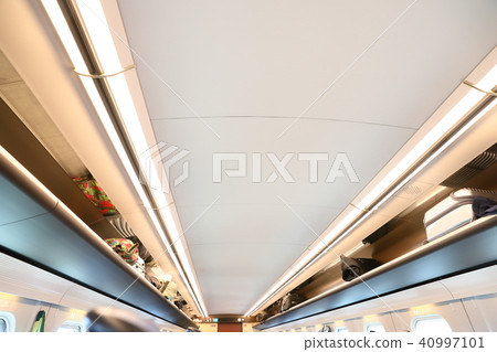 新幹線綠色汽車 40997101