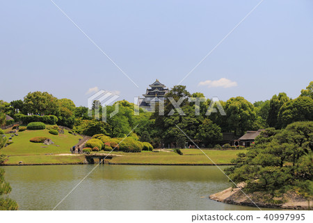 Okayama Korakuen and Okayama Castle (Yui Shimane and Konkei Odori and Okayama Castle Tenshi from the Ponds of Sawa) Okayama Korakuen and Okayama Castle (Yui Shimane and Konkei Odori and Okayama Castle Tenshi from the Ponds of Sawa) 40997995