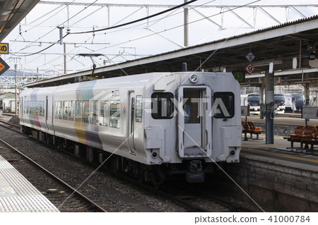 E257 series Azusa expansion car (Matsumoto station) 41000784