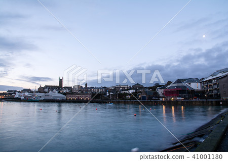 英國西彭贊斯港口鎮的晨光 41001180