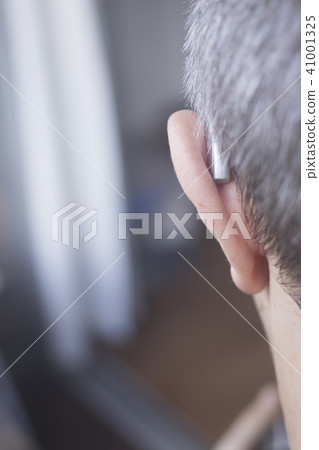 Deaf man hearing aid ear 41001325