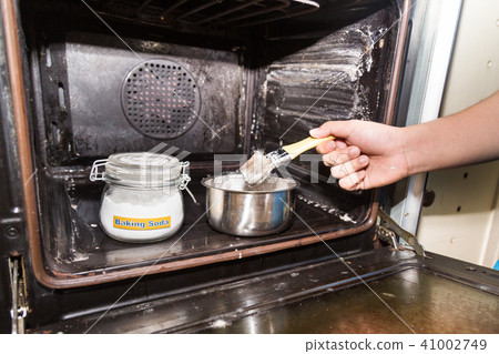 Baking soda are safe and effective for cleaning Baking soda are safe and effective for cleaning 41002749