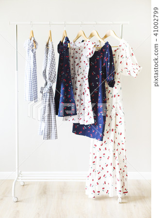 Women's clothes. Dresses for mother and daughter Women's clothes. Dresses for mother and daughter 41002799