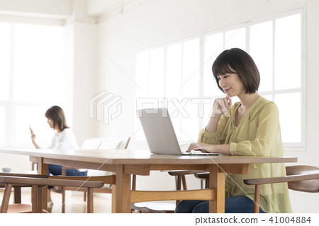 Women startup venture Women startup venture 41004884