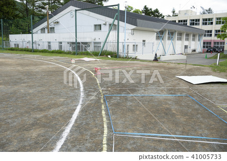 Athletic meeting image (seating) 41005733