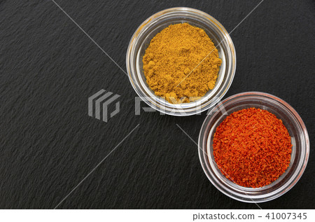 一體式辣椒和咖哩粉 41007345