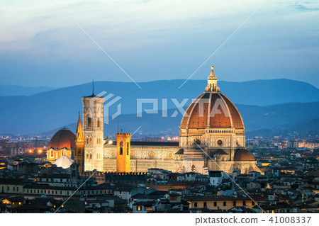 Florence Cathedral at Night in Florence - Italy 41008337