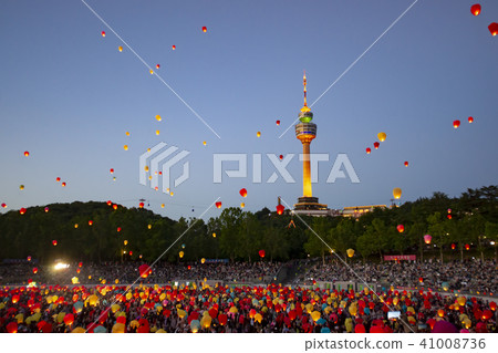 Daegu Tower, Duryu Park, Duryu Mountain, Dalseo-gu, Daegu Daegu Tower, Duryu Park, Duryu Mountain, Dalseo-gu, Daegu 41008736