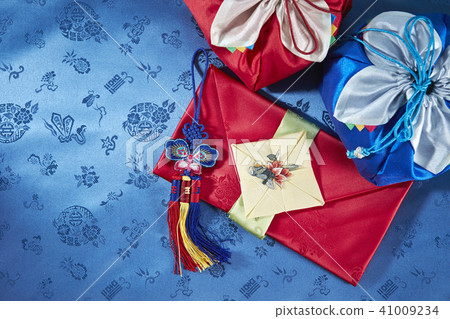 Korean crafts 41009234