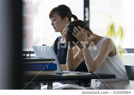 Casual Office image Casual Office image 41009984