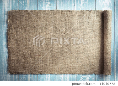 burlap hessian sacking on wood 41010778