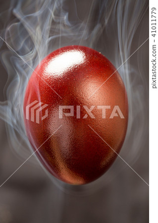 Smoke making boiled eggs 41011779