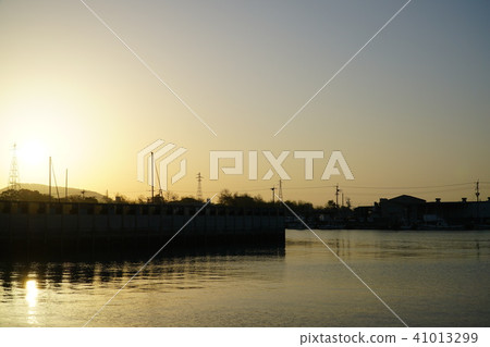 Ako port 41013299