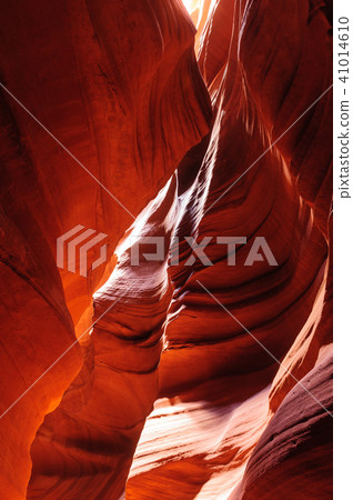 Red Rocks of Antelope Canyon 41014610