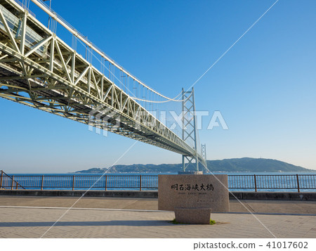 Akashi Kaikyo Bridge seen from Hyogo Maiko Sea Promenade Akashi Kaikyo Bridge seen from Hyogo Maiko Sea Promenade 41017602