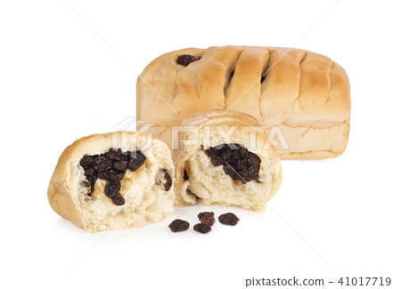 Raisin Bread isolated on white background 41017719