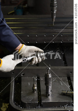 Manufacturing industry image 41018506