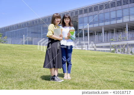 University college campus 41018717