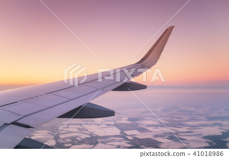 Composition of aircraft Composition of aircraft 41018986