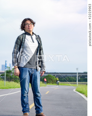 都會男子 都會男子 41019963