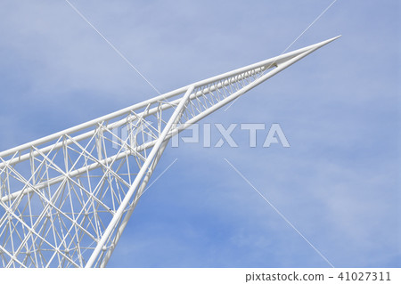 White frame White frame 41027311