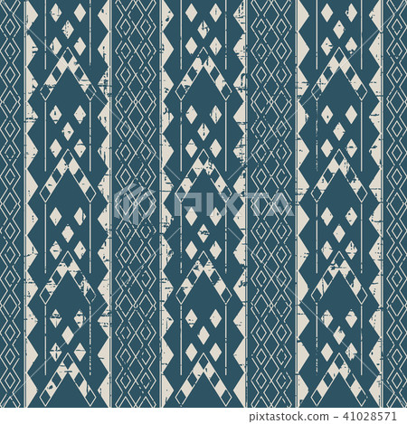 Worn out antique pattern seamless background 41028571