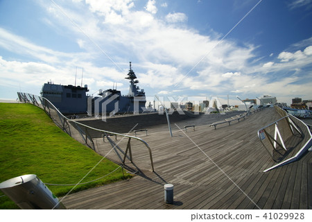 Yokohama Port Osan Bridge Bridge Wood Deck 41029928