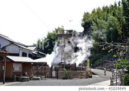 Photos of Minpu hot spring big fountain park 41029949