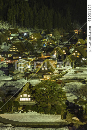 岐阜縣白川鄉Ha町城遺址的夜景 41031193