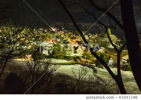 岐阜縣白川鄉Ha町城遺址的夜景 41031196