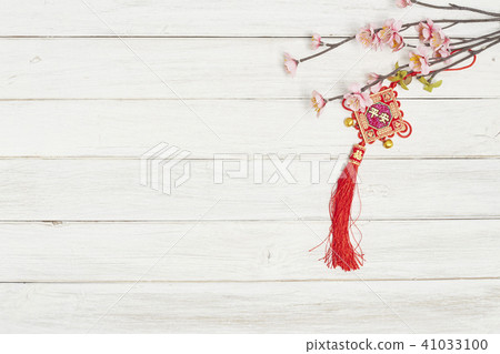 Flowers and jewelry Chinese New Year 41033100