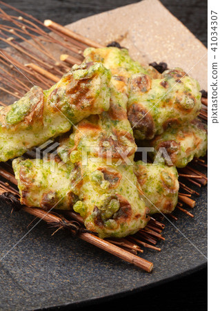 Tempura of chomeite 41034307