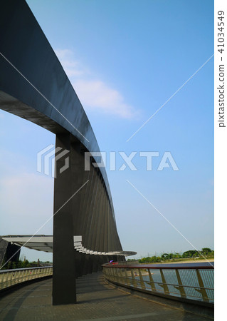 Minami Norinomiya, Sumi Bridge, Luzhou Lake, Taiwan, Chiayi, Artificial Lake, Tree, Zhuji Bridge, Bulge, Blue Sky 41034549
