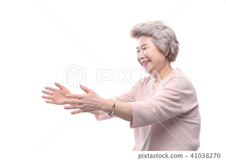 亞洲女人的面部表情，高級，中年，老人，祖母，特寫，笑，悲傷，孤獨，健康 41038270