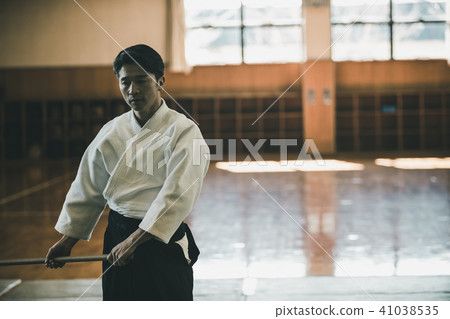 person, male, males 41038535